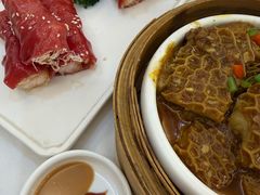 -万山楼海鲜酒家·二十三年老字号