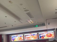 -海底捞火锅(杭州庆春路夜宵主题店)