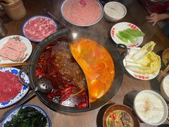 -萍姐火锅·公路夜市(武汉首店)