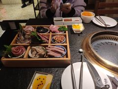 -嘿嘟嘟·肋条烧肉放题(爱融荟城店)