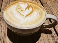 卡布奇诺-MANYU COFFEE(广渠门店)