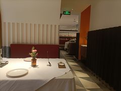 -阿妮叶李(光谷世界城店)