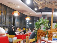 -崴海渔村(虹梅路店)