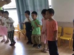 -爱乐梵国际儿童教育中心(古美店)