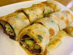 葱饼卷牛肉-台北楚楚园馅饼粥(虹桥南丰城店)