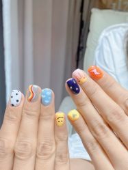 -LIZ STUDIO日式美甲美睫