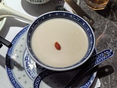 杏仁豆腐-禄婶鸡煲·打边炉