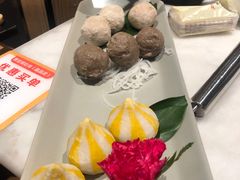 丸子拼盘-煲宫猪肚鸡(晶品店)