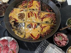 -铜元老码头鳝鱼火锅
