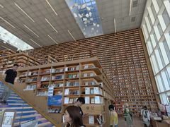 -朵云书院(滴水湖店)