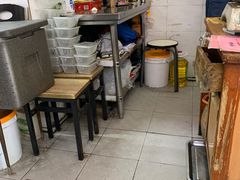 -煲煲香快餐(南京路店)