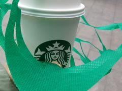 -星巴克臻选(盐城金鹰聚龙湖店)