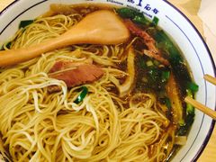 -镇南锅盖面馆(解放路店)