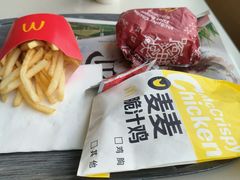 -麦当劳(军博店)