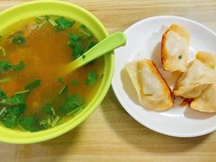 -胡记锅贴·沪上游子老鸭粉丝汤(太原路店)