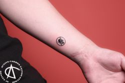 -AC TATTOO 纹身
