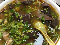-春雨羊汤店(广开四马路总店)