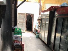 -李东农庄(中南百草园地标店)