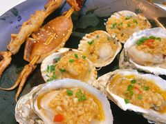 -覃记海鲜美食餐厅