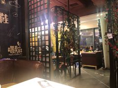 -喝丢一只鞋辣炒海鲜小烧烤(三八广场店)