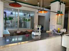 大堂-上海牛羊肉公司塘沽路清真门市部