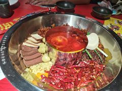 -谭鸭血老火锅(万象九宜城店)