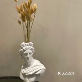 灰调雾霭蓝猫眼美甲