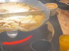 -湊湊火锅·茶憩(上海合生汇店)