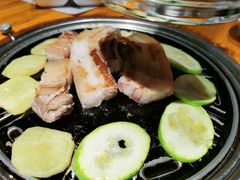 厚切五花肉-唯成•韩国炭火烤肉 유성고기