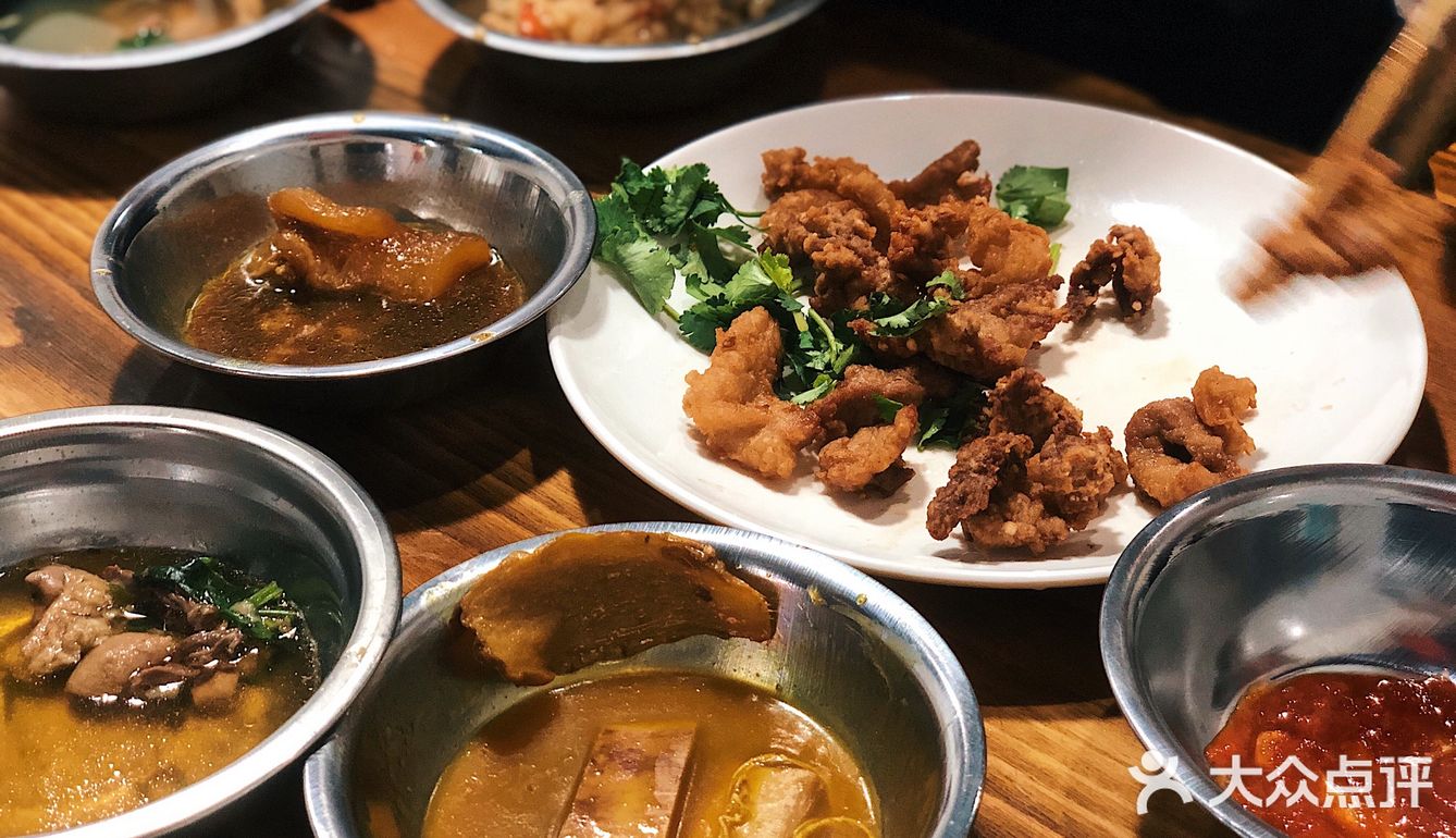 地铁一个多小时，来吃口网红肉