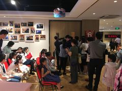 -柏斯音乐艺术中心·钢琴·吉他(上音店)