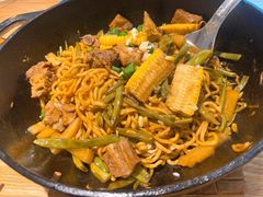 精选肋排焖面-金豆角砂锅焖面(安贞店)