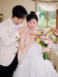 -雅云婚纱摄影工作室旗舰店