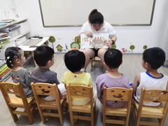 -乐不撕书绘本体验中心(华鹏馆)
