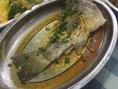 -钱大妈海鲜饭店(保利林语店)