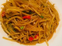 大锅土豆丝-金掌勺东北菜(格兰晴天店)