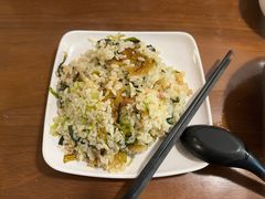 -舒蔡记生煎菜饭(云南中路店)