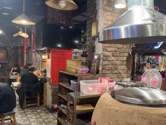 -破瓦寒窑·地摊烤羊排