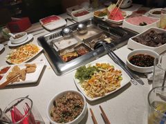 -海底捞火锅鲜切牛肉主题店(长寿路店)