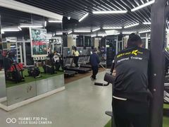 -贝菲特游泳健身(徐泾店)