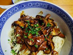 蛤蜊猪肝面-沪西老弄堂面馆(定西路店)