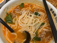 -蒙自源米线大王(东站店)