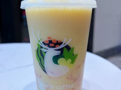 生椰杨枝甘露-瑞幸咖啡(温江新光天地写字楼店)