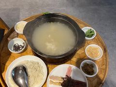 -一坐一忘云南菜(嘉里中心店)