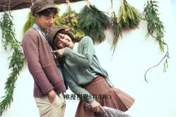 俏皮可爱-巴黎婚纱摄影工作室