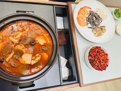 -品海楼·大连海胆锅贴馆(东港店)