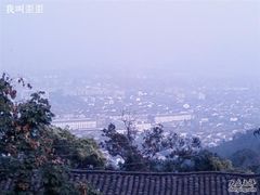 -灵岩山风景区
