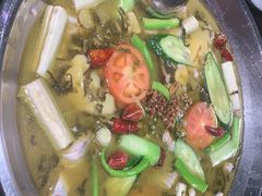 -小饕荟雅安贡椒鱼鲜馆(广福桥店)