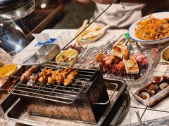 -喜悦小串丹东小黄牛海鲜烧烤大排档(民主广场店)