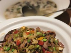 -严记小天府酸菜鱼(西四路店)